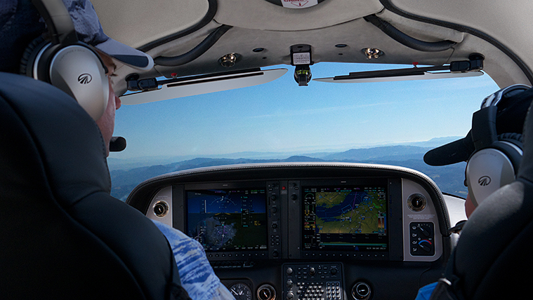 10 Steps to Choosing the Right Flight Instructor